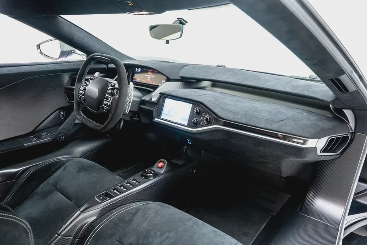 2021 FORD GT | CARBON SERIES | AKRAPOVIC EXHAUST-15-15