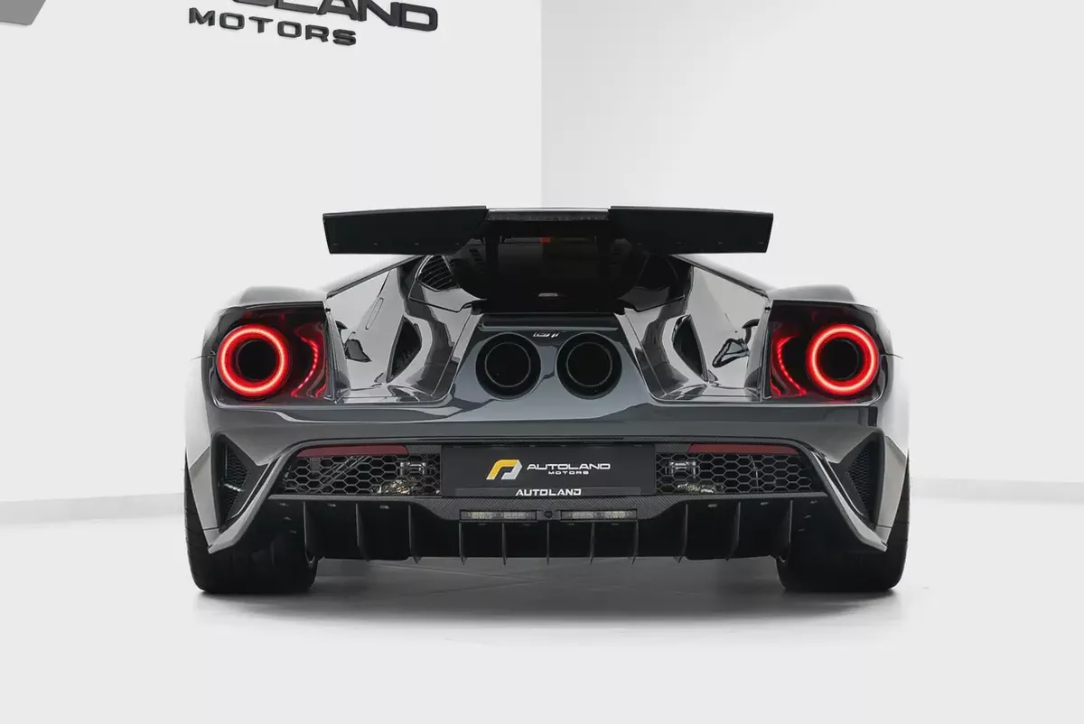 2021 FORD GT | CARBON SERIES | AKRAPOVIC EXHAUST-4-4