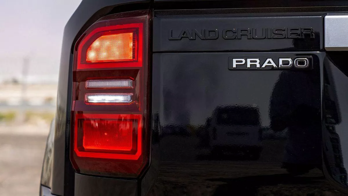 Toyota Prado GXR Toyota Prado TXL 2.7L Limited MY2025-9-0