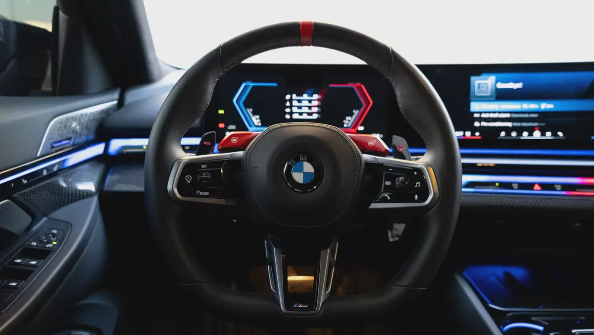2025 BMW M5 Touring 4.4L | 717 hp | Perfect Condition-11-11