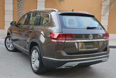VOLKSWAGEN TERAMONT SEL V6 4MOTION - GCC SPECS - FULL SERVICE HISTORY FROM AGENCY - ACCIDENT FREE --4
