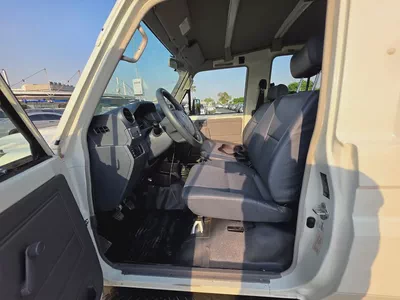 Toyota Land Cruiser 78 Series 2019 GCC Specs Deisel-10