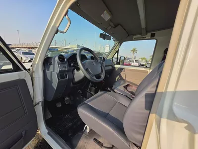 Toyota Land Cruiser 78 Series 2019 GCC Specs Deisel-13