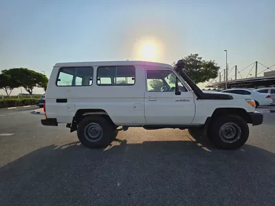 Toyota Land Cruiser 78 Series 2019 GCC Specs Deisel-3