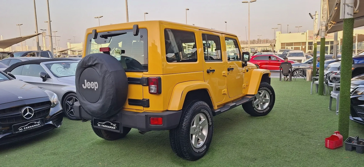 Jeep Wrangler Sahara 2015 GCC Specs - Excellent Condition-1-1