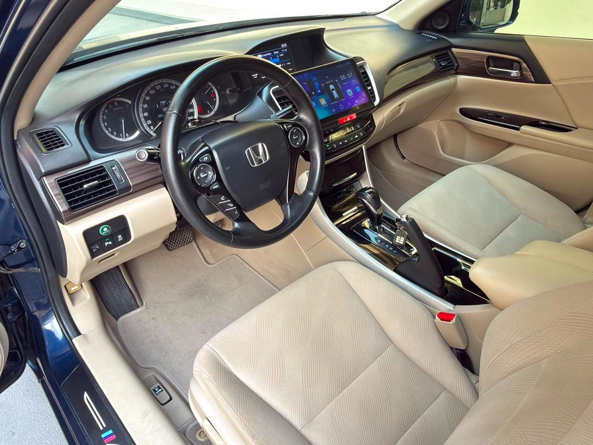 Gulf Specs 2017 HONDA ACCORD EXL (Top) 2.4Litre V4-6-6