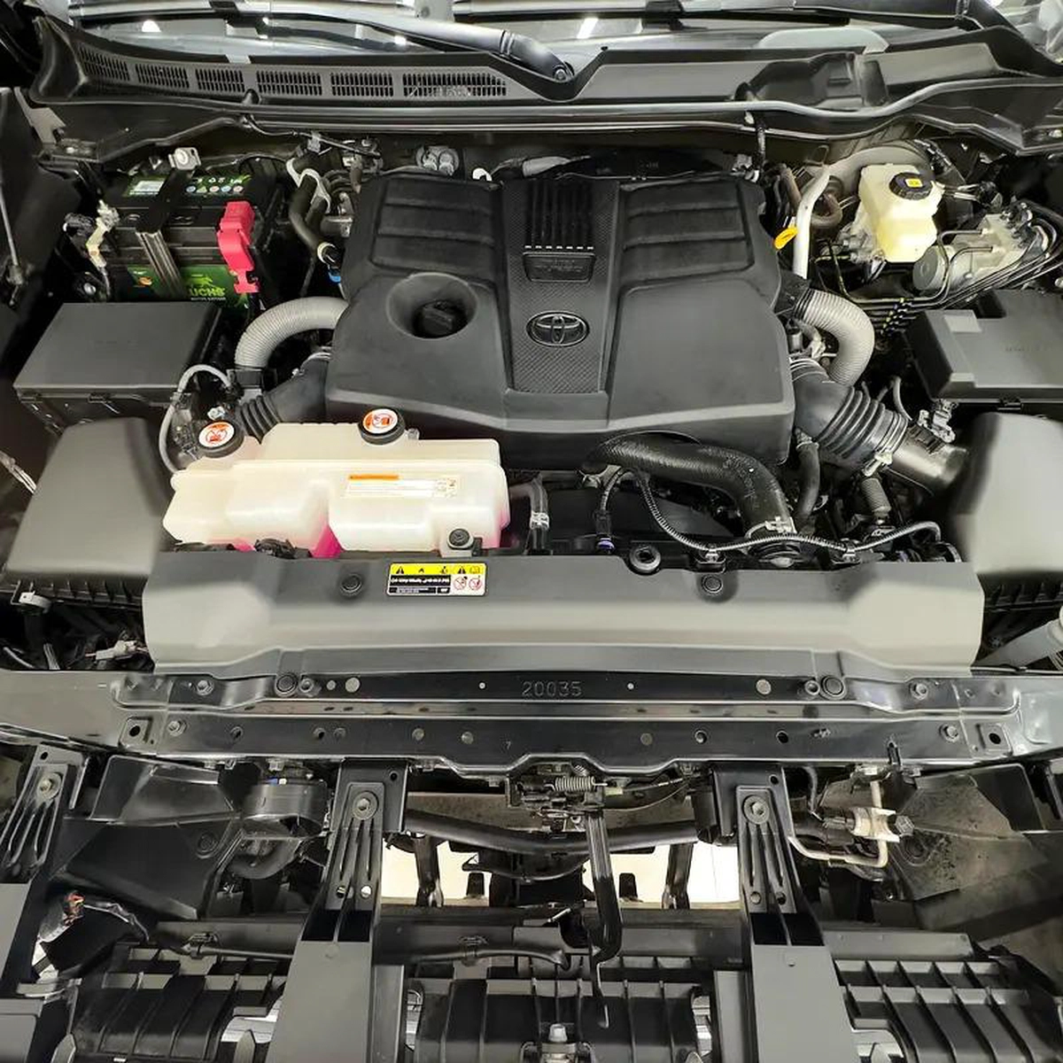 2023 Toyota Tundra Platinum-8-8