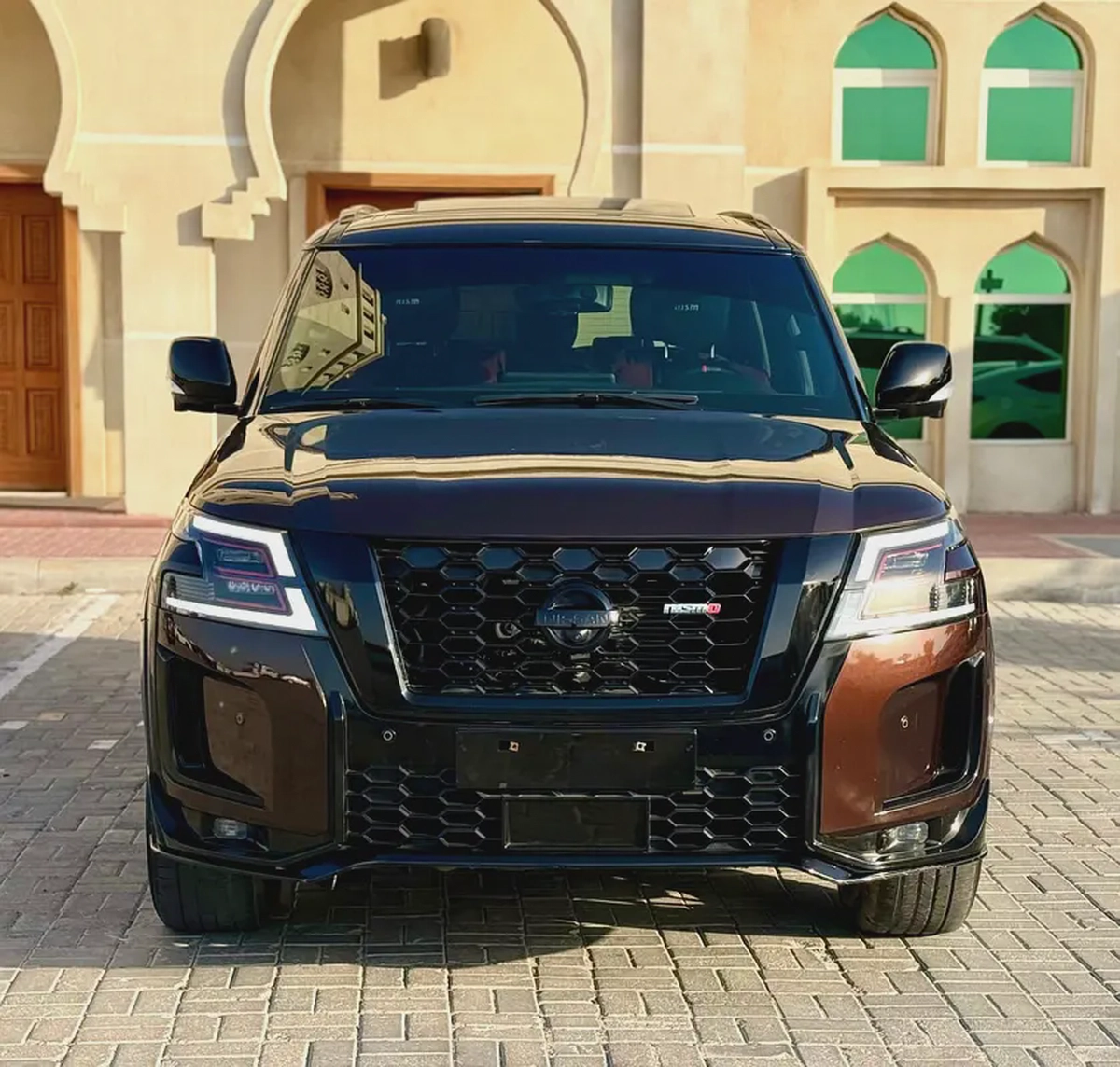 نيسان باترول بلاتينيوم 2017 فل اوبشن Nissan Patrol 2017 LE Platinum - GCC Specs-1-1