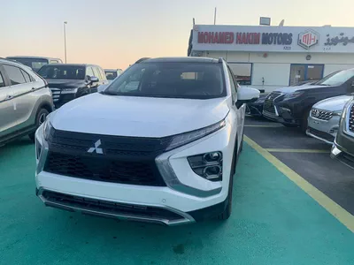 2026 Mitsubishi Eclipse Cross – White SUV with Black Interior-11