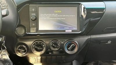 Toyota Hilux GL Toyota Hilux 2.7 petrol Manuel 2025 basic option four wheels-8