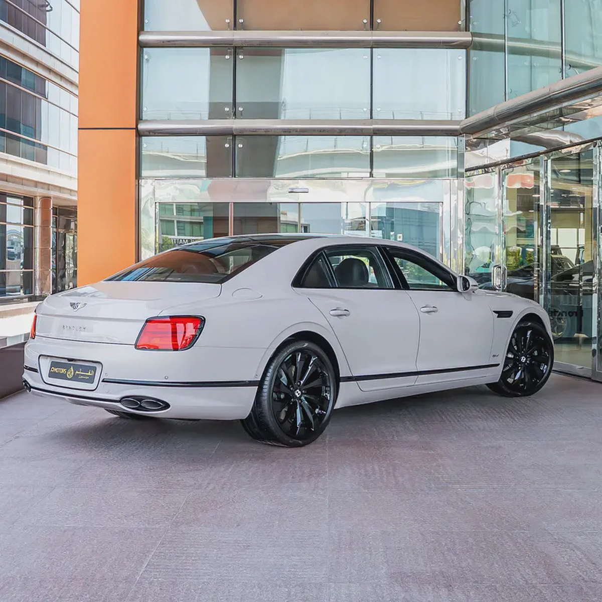 Bentley Flying Spur Hybrid 2023  DONE ONLY 600KM-1-1