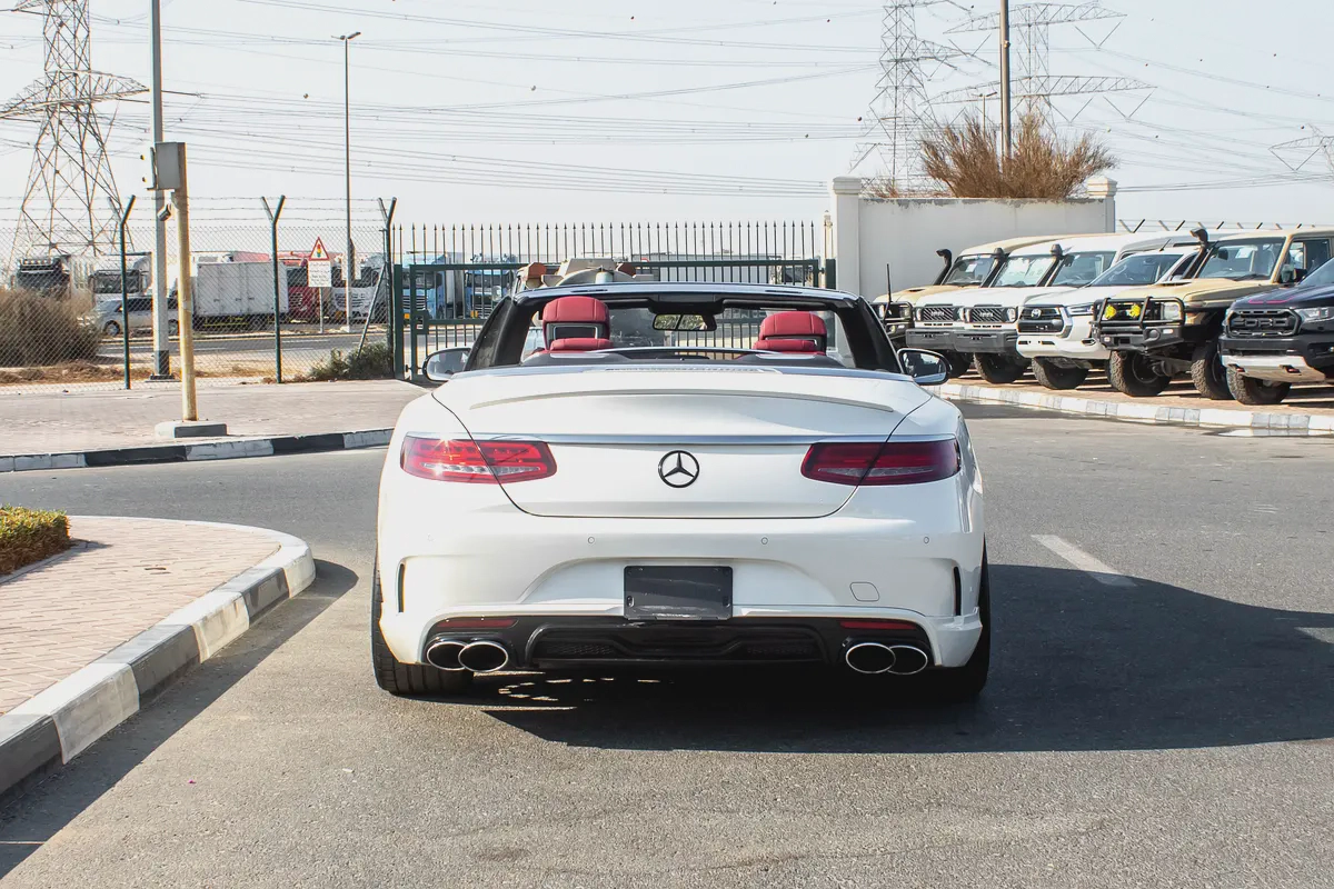 2017 - BENZ S550 CONVERTIBLE –IMMCAULATE CONDITION - | Only 35,000 KM | Full Option-6-6
