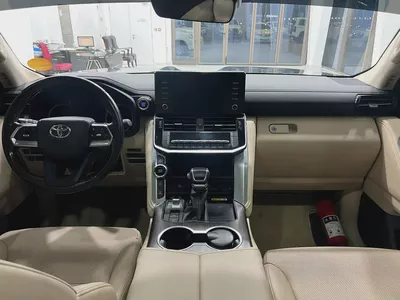 Toyota Land Cruiser GXR 2024 | GCC Specs | Brand New Condition-15