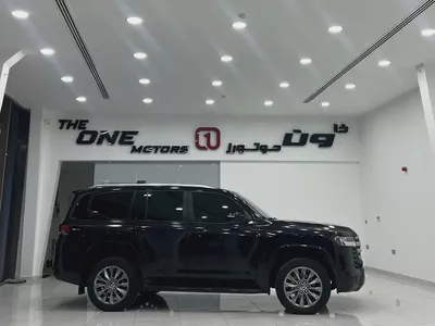 Toyota Land Cruiser GXR 2024 | GCC Specs | Brand New Condition-3