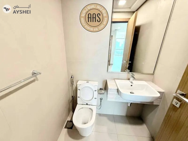HUGE 3BHK+STORAGE | GYM & POOL | FREE PARKING