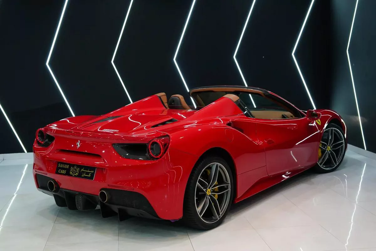 Ferrari 488 Spider-6-6