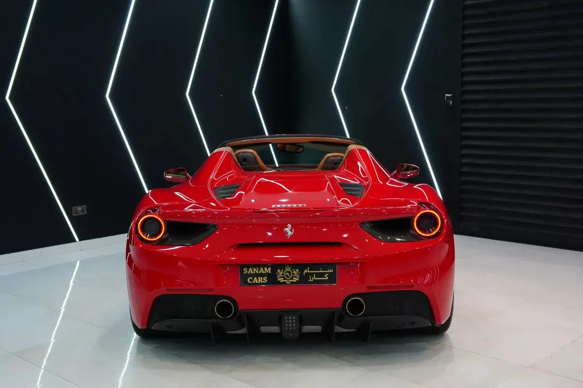 Ferrari 488 Spider-4-4