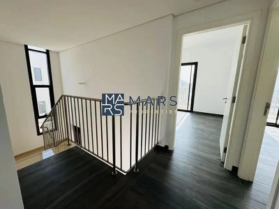 Luxury| Spacious| 4 Bedroom Townhouse| With Maid Room| Best Price| End Unit-2
