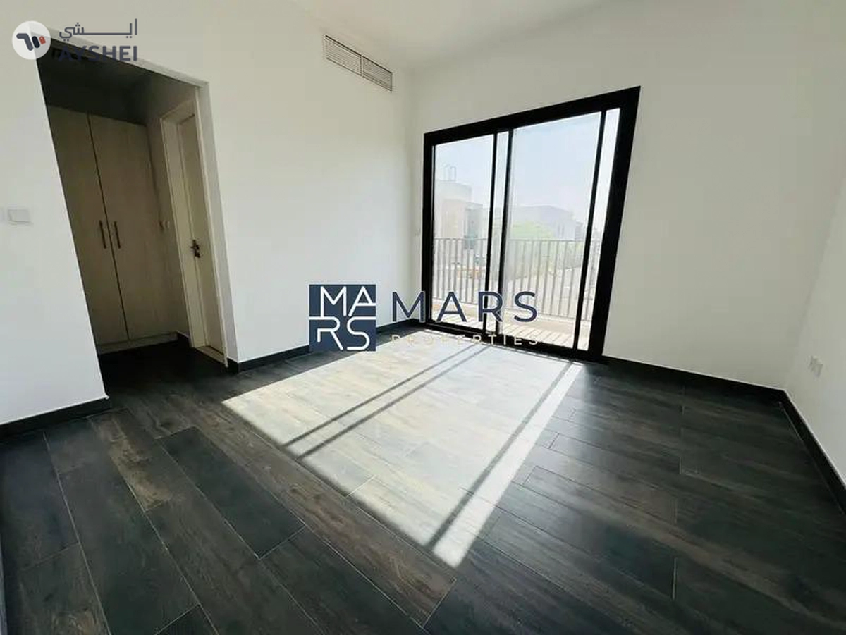 Luxury| Spacious| 4 Bedroom Townhouse| With Maid Room| Best Price| End Unit-10-10