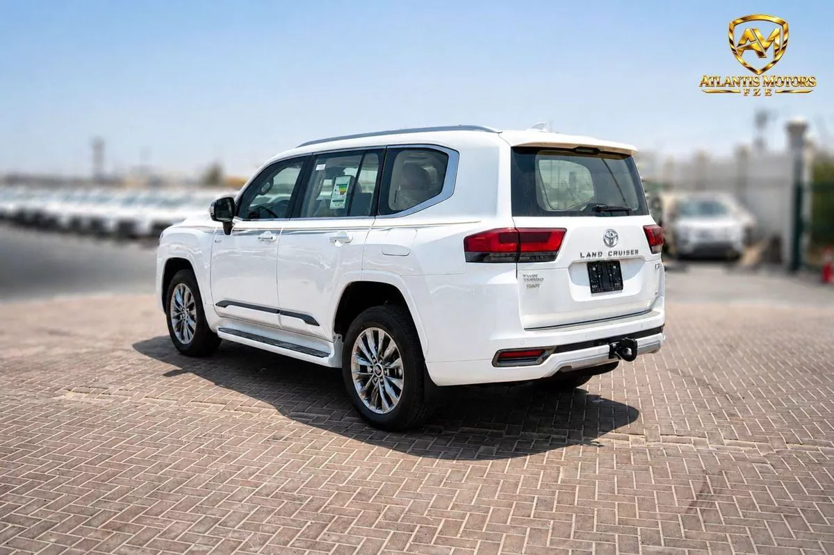 Toyota Land Cruiser VXR-2-0