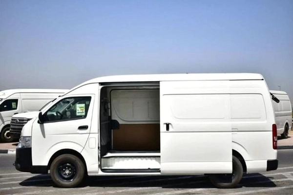 Toyota Hiace cargo MT petrol brand new 2025