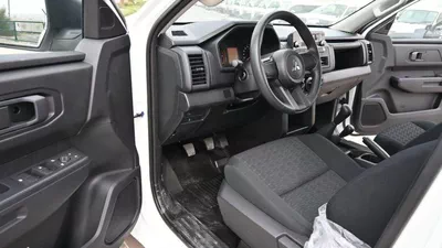 Mitsubishi L200 GL Mitsubishi L200 2.4L Diesel Manual model 2025-6