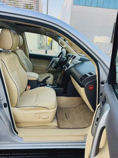Toyota prado 2016 VXR 2.7L V4 Full option-9