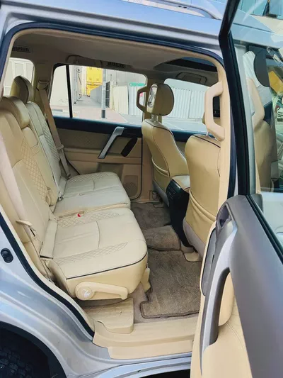 Toyota prado 2016 VXR 2.7L V4 Full option-13