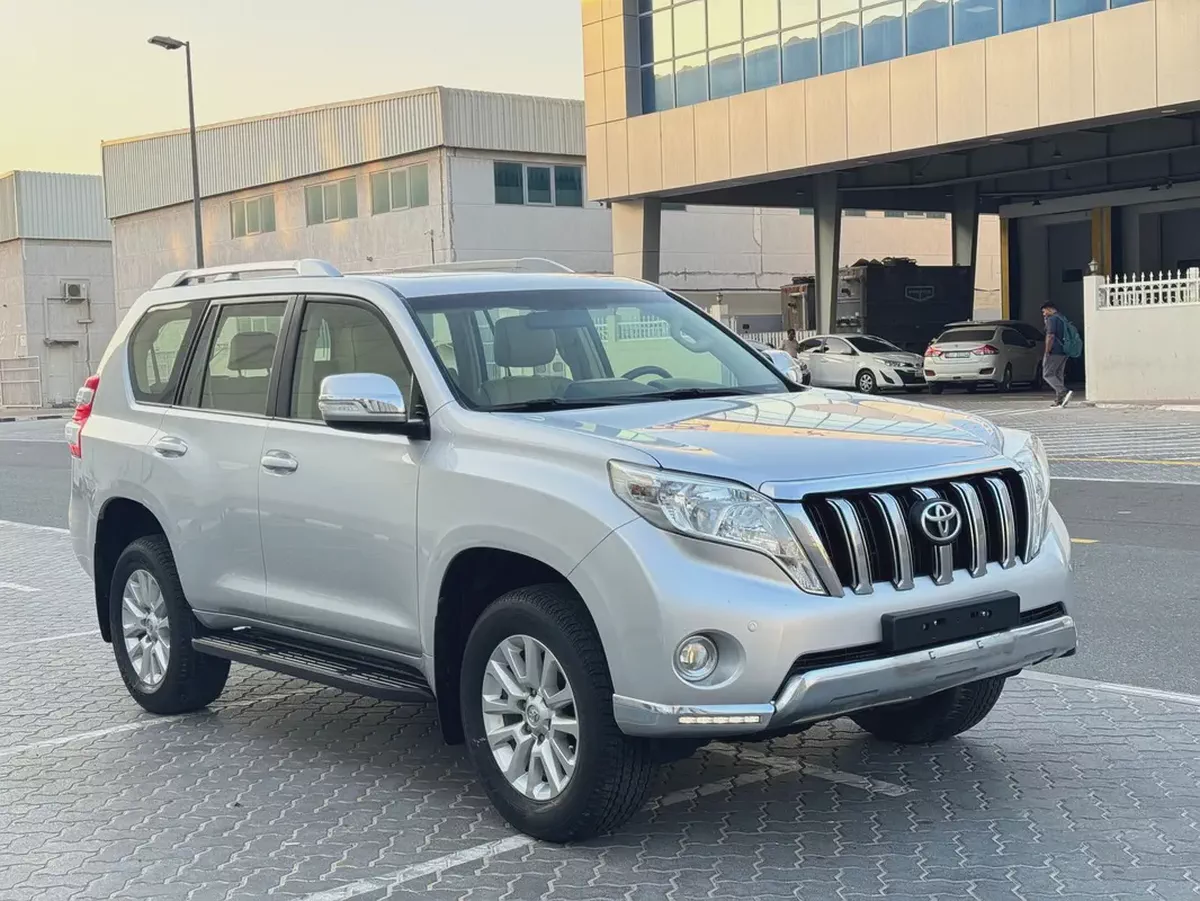Toyota prado 2016 VXR 2.7L V4 Full option