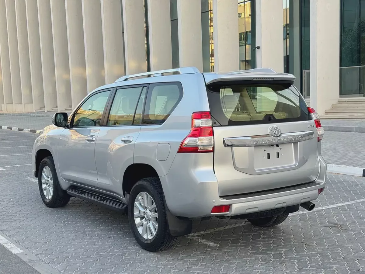 Toyota prado 2016 VXR 2.7L V4 Full option-4-4
