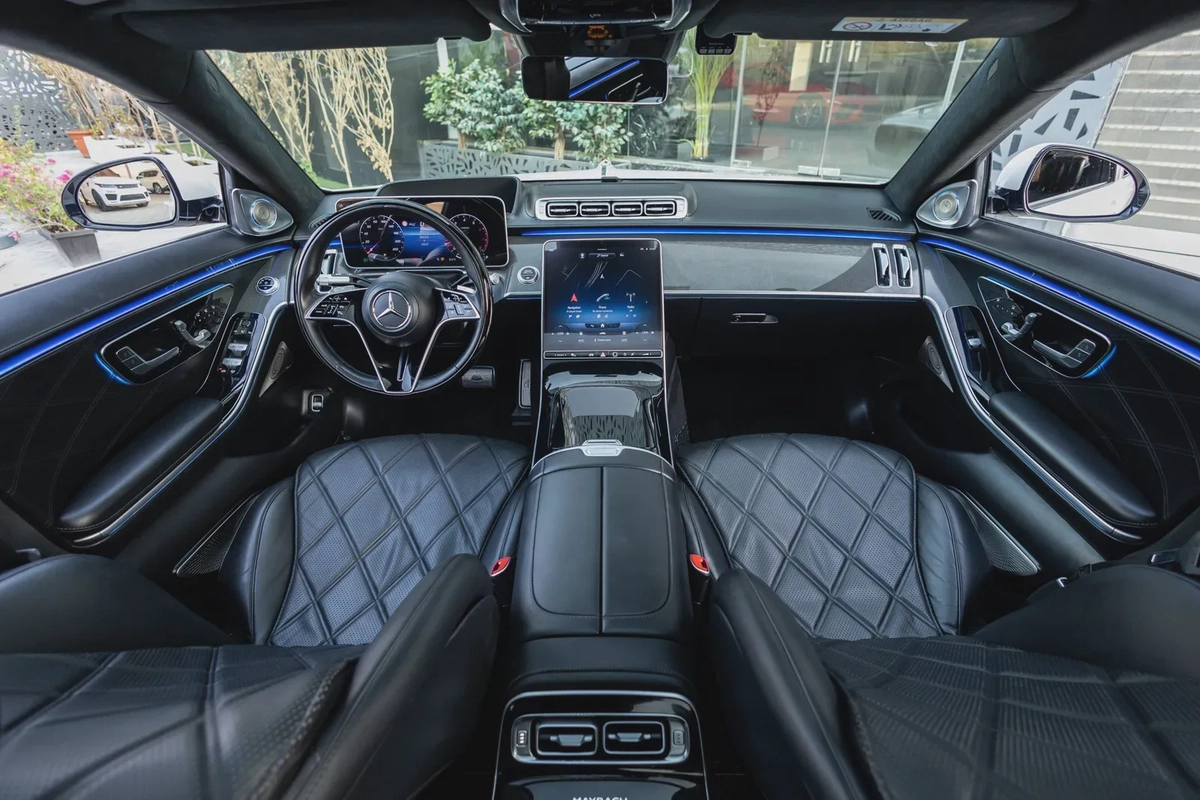 Mercedes-Benz S-Class Maybach 680 2021-7-7