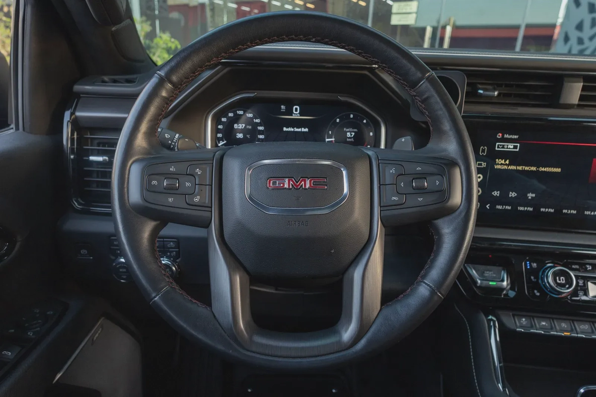 GMC Sierra 1500 2023-17-17