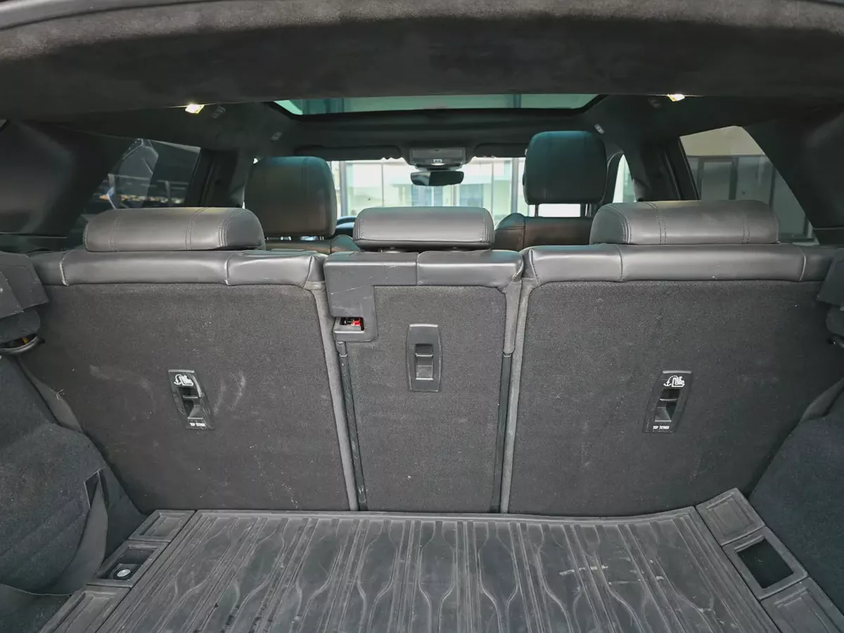 Land Rover Range Rover Evoque P250SE 2020 - American Specs-9-9