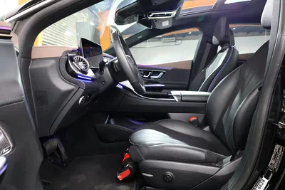 Mercedes EQE 350+ 2024 | GARGASH WARRANTY + SERVICE CONTRACT I GCC Specs |ACCIDENTS FREE-17