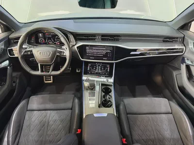 2025 - Audi RS6 - V8 No accident Very Good Condition for 377,000.00 AED-10