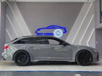 2025 - Audi RS6 - V8 No accident Very Good Condition for 377,000.00 AED-5