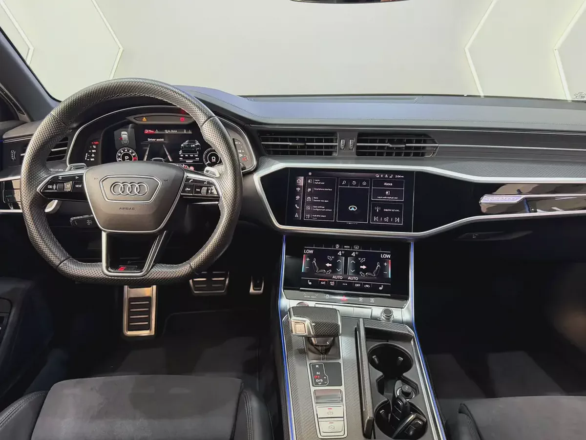2025 - Audi RS6 - V8 No accident Very Good Condition for 377,000.00 AED-8-8
