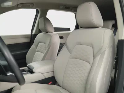 GCC Specs | LOW Mileage | 2024 | S trim-9