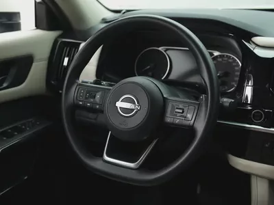 GCC Specs | LOW Mileage | 2024 | S trim-8