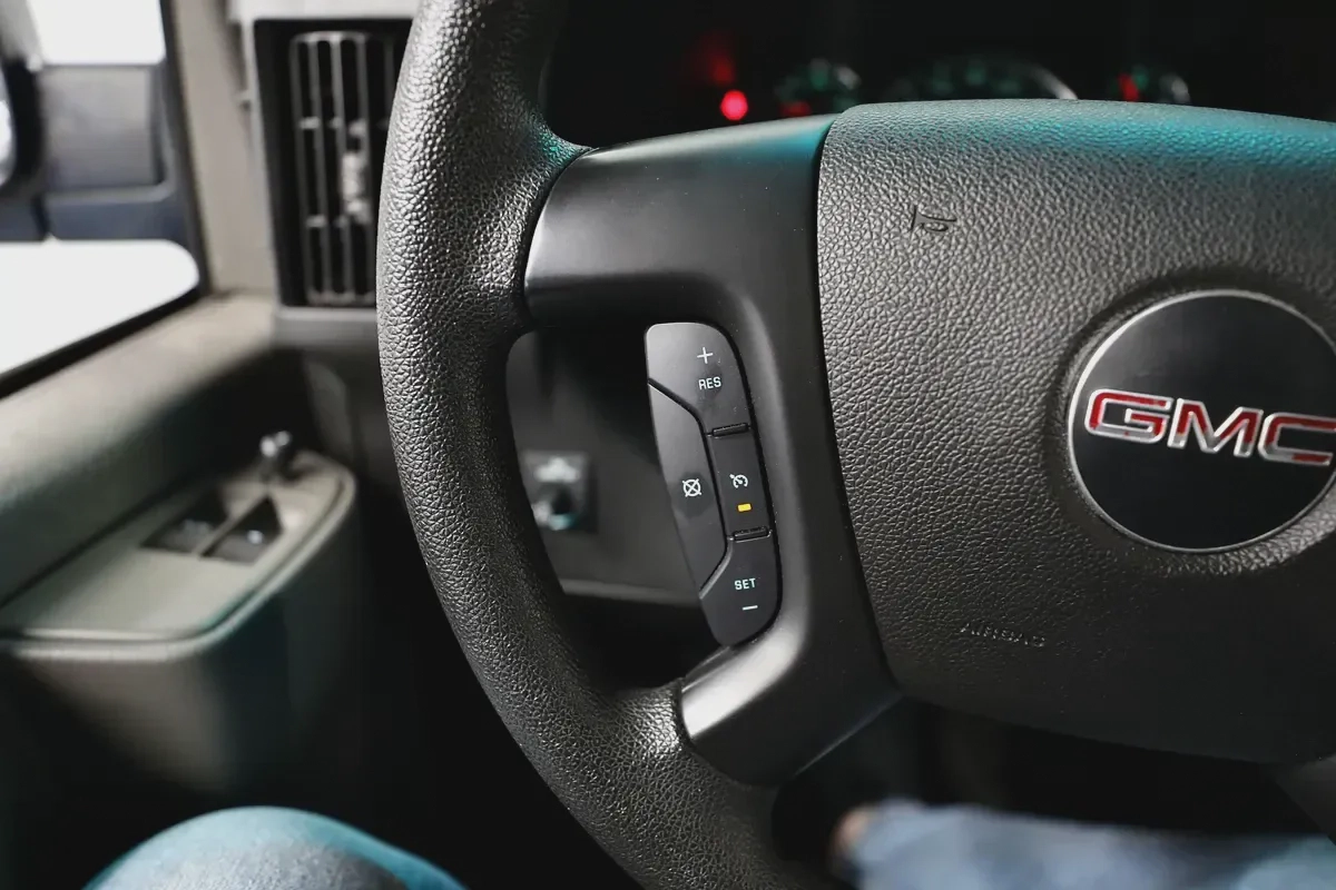 GMC Savana