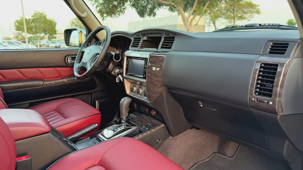 2023 Nissan Patrol Super Safari, GCC Specifications-9-9