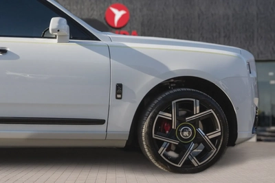 Rolls-Royce Cullinan Black Badge 2026-17