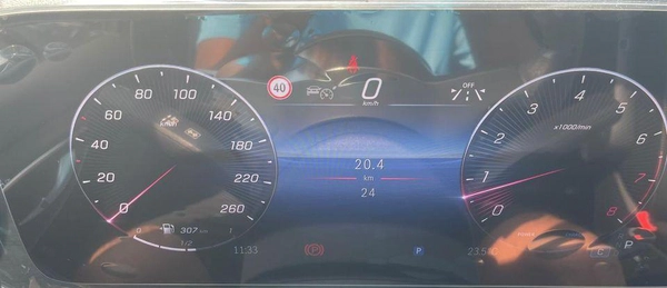 Mercedes Benz V300 Avantgarde Under Agency Warranty 2026 GCC - AED 319,000