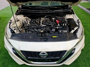 Nissan Altima S GCC/ 2.5L V4/ LOW MILEAGE/ IMMACULATE CONDITION