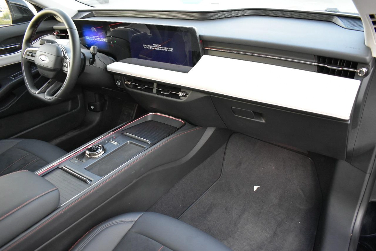 New 2024 Ford Taurus – Black Editoin-8-8