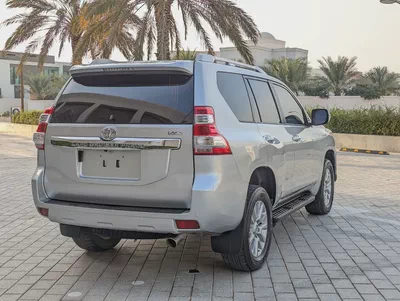 Toyota Prado 2016 VXR Full option V4 2.7L Excellent Condition-3