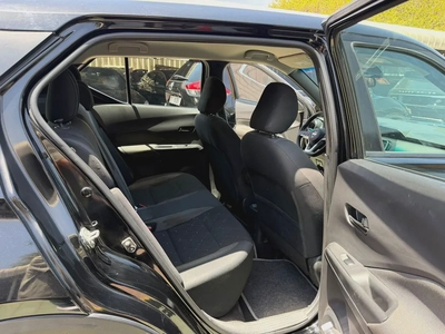 2020 Nissan Kicks SV | American Specs | Well Maintained-7