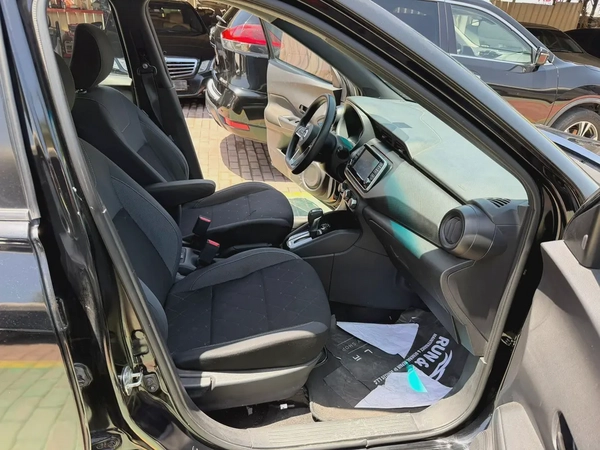 2020 Nissan Kicks SV | American Specs | Well Maintained