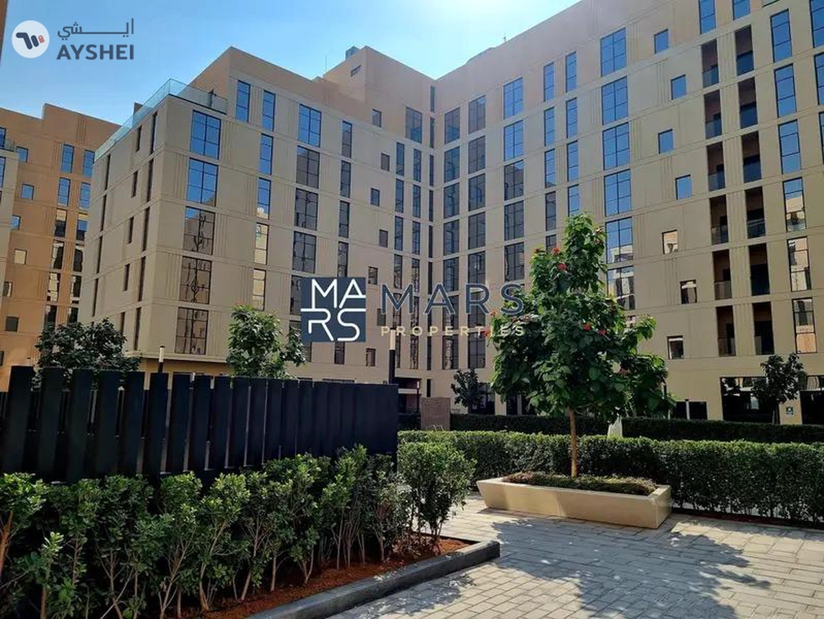 Freehold ready to move studio available for sale in Al Mamsha Sharjah with balcony
