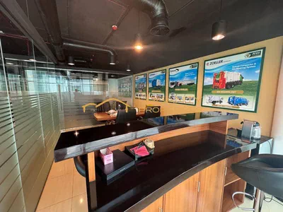 Fully Furnished Office | Prime Business Bay Location | 938 Sqft-5